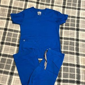 Wonder work royal blue scrub set